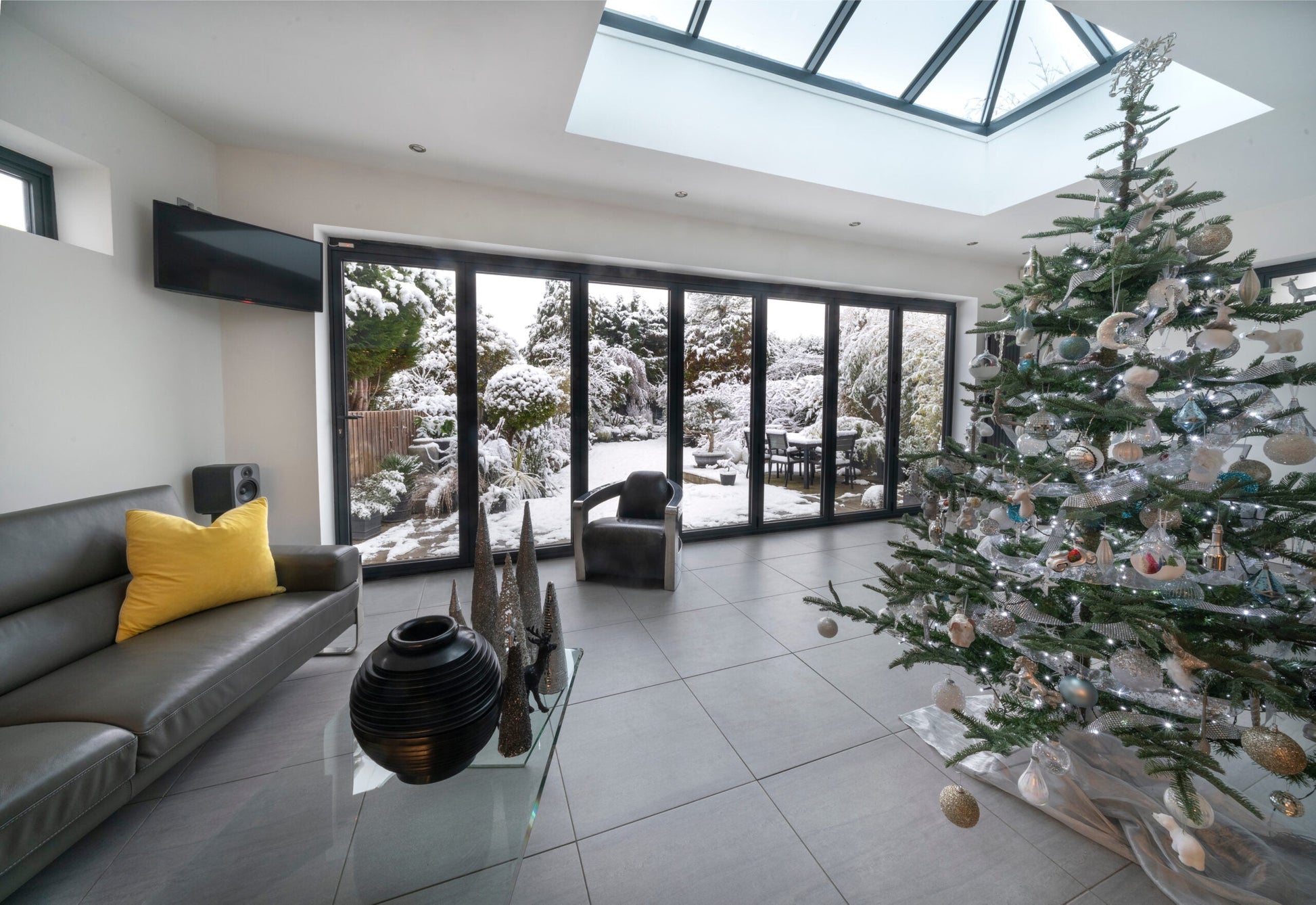 240"x80" Custom Aluminum Bifold Door - Direct WinDoors — Direct WinDoors